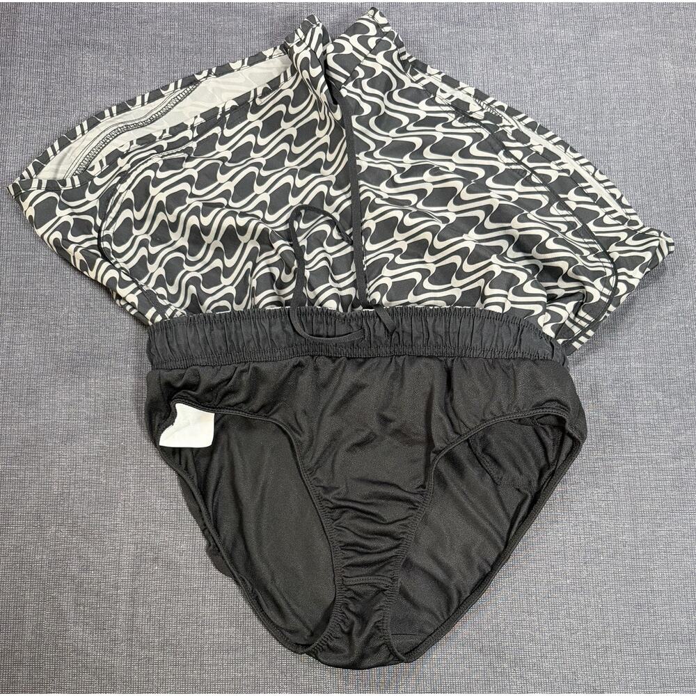 Nike Dri-FIT Tempo Icon Clash Shorts M Gray Black 4" Running Athletic Women - Picture 9 of 11